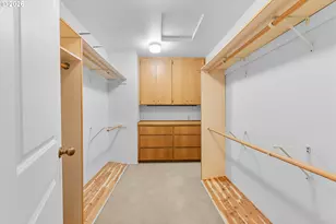 2765 NW Circle A Dr, Portland, OR 97229 - Photo 31