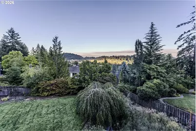 10520 SE Isaac Dr, Happy Valley, OR 97086 - Photo 21