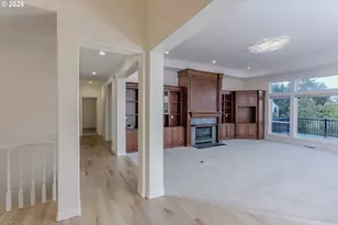 10520 SE Isaac Dr, Happy Valley, OR 97086 - Photo 9