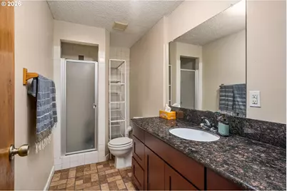 4574 SE 85th Ave, Portland, OR 97266 - Photo 25