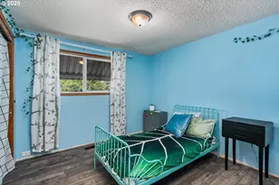 4574 SE 85th Ave, Portland, OR 97266 - Photo 17