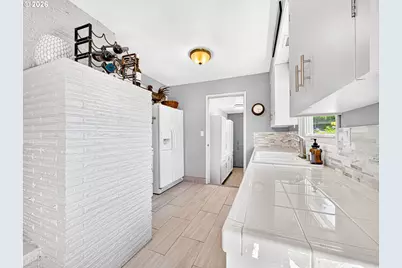 1515 NE 129th Pl, Portland, OR 97230 - Photo 7