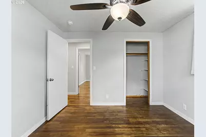 8695 SE Roots Rd, Oatfield, OR 97015 - Photo 9