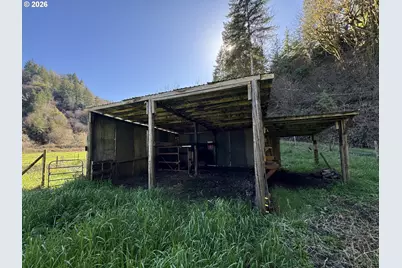 769 Deans Creek Rd, Reedsport, OR 97467 - Photo 35
