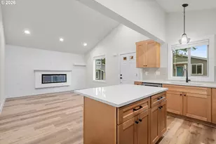 12294 Meadowlawn Dr, Oregon City, OR 97045 - Photo 11