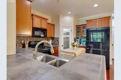 28745 SW Costa Cir E, Wilsonville, OR 97070 - Photo 19
