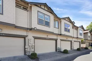 28745 SW Costa Cir E, Wilsonville, OR 97070 - Photo 43
