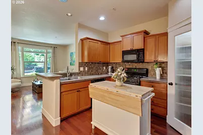 28745 SW Costa Cir E, Wilsonville, OR 97070 - Photo 21
