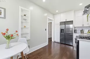9314 N Ivanhoe St, Portland, OR 97203 - Photo 15