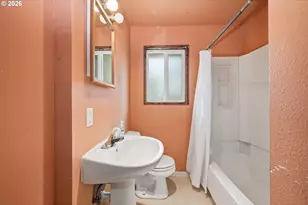 840 Barrett Ave, Eugene, OR 97404 - Photo 19
