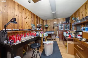 305 Cypress Ave, Garibaldi, OR 97118 - Photo 25