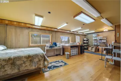 305 Cypress Ave, Garibaldi, OR 97118 - Photo 23