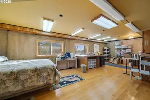 305 Cypress Ave, Garibaldi, OR 97118 - Photo 23