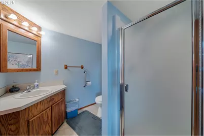 305 Cypress Ave, Garibaldi, OR 97118 - Photo 25