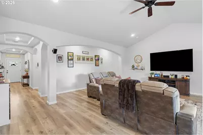 2944 NE Drift Ct, Albany, OR 97321 - Photo 5