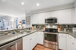 1718 NE 11th Ave, Portland, OR 97212 - Photo 11