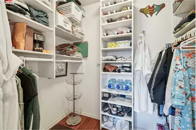 1718 NE 11th Ave #204, Portland, OR 97212 - Photo 17