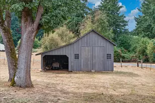10780 Navajo Way, Oregon City, OR 97045 - Photo 41