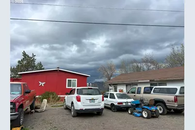 8989 Forster Dr, Terrebonne, OR 97760 - Photo 3