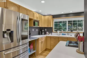 4268 SE Hillside Dr, Milwaukie, OR 97267 - Photo 19