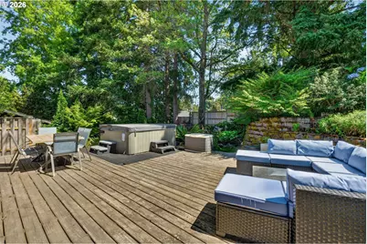 4268 SE Hillside Dr, Milwaukie, OR 97267 - Photo 41