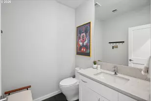 747 NW 11th Ave, Portland, OR 97209 - Photo 25