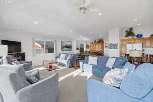 17490 Ocean Blvd, Rockaway Beach, OR 97136 - Photo 15