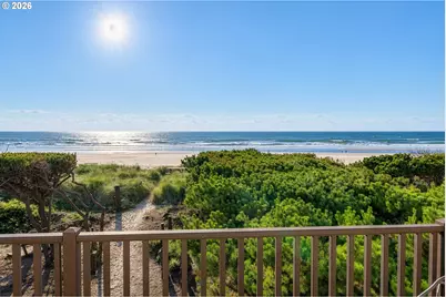 17490 Ocean Blvd, Rockaway Beach, OR 97136 - Photo 11