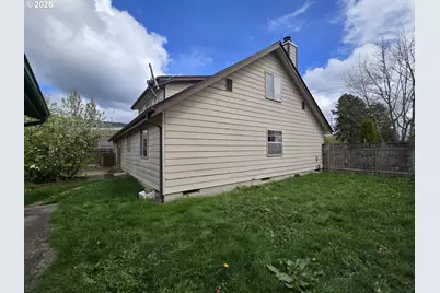 2633 42nd Ave, Longview, WA 98632 - Photo 9