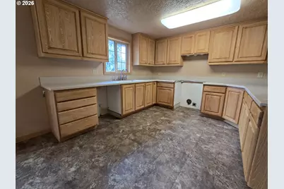 2633 42nd Ave, Longview, WA 98632 - Photo 13