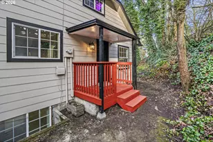 802 NW 5th Cir, Camas, WA 98607 - Photo 33