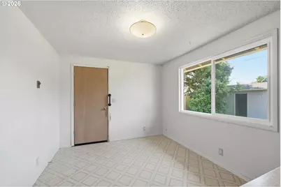 2070 Don Juan Ave, Eugene, OR 97408 - Photo 19