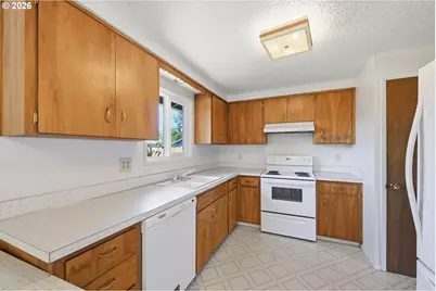 2070 Don Juan Ave, Eugene, OR 97408 - Photo 15
