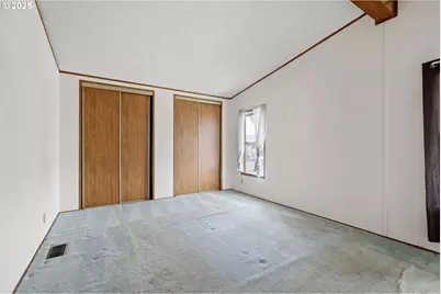 1800 Lakewood Ct #158, Eugene, OR 97402 - Photo 17