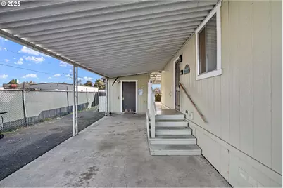 1800 Lakewood Ct #158, Eugene, OR 97402 - Photo 5