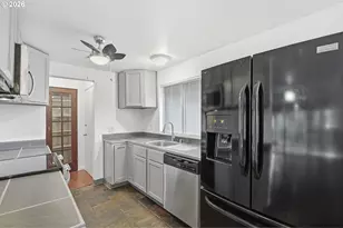 1026 SE 209th Ave, Gresham, OR 97030 - Photo 13