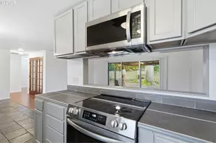 1026 SE 209th Ave, Gresham, OR 97030 - Photo 15