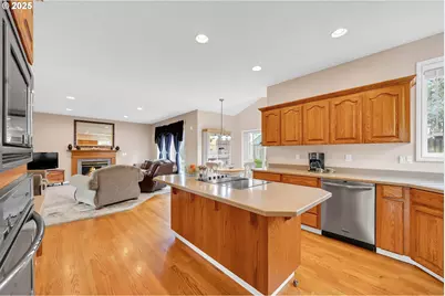 4101 SW 30th Ct, Gresham, OR 97080 - Photo 11