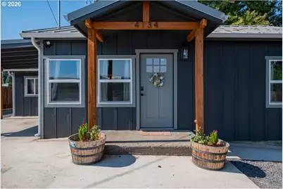 4134 Highway 20, Sweet Home, OR 97386 - Photo 1