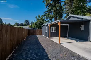4134 Hwy 20, Sweet Home, OR 97386 - Photo 25