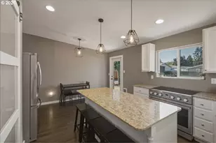 4134 Hwy 20, Sweet Home, OR 97386 - Photo 11