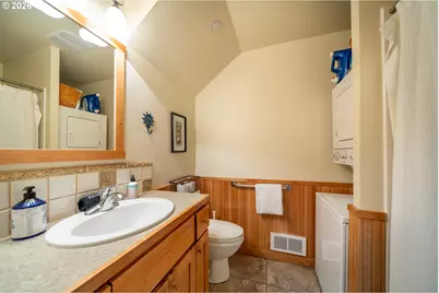5902 Barefoot Ln, Pacific City, OR 97135 - Photo 15
