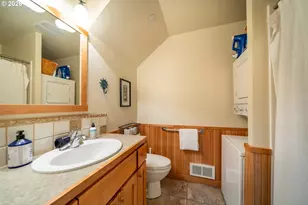 5902 Barefoot Ln, Pacific City, OR 97135 - Photo 15