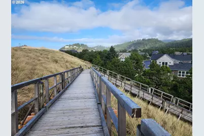 5902 Barefoot Ln, Pacific City, OR 97135 - Photo 43