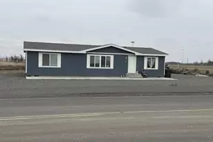 1250 E Airport Rd, Hermiston, OR 97838 - Photo 3