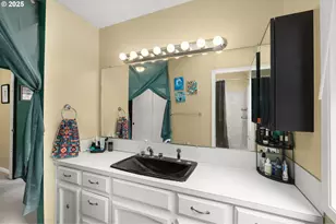 18665 SW Honeywood Dr, Beaverton, OR 97003 - Photo 27