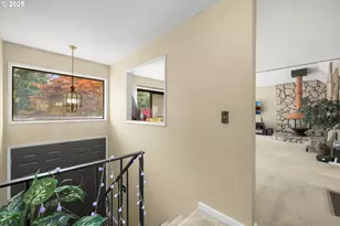 18665 SW Honeywood Dr, Beaverton, OR 97003 - Photo 9