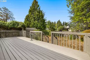 18665 SW Honeywood Dr, Beaverton, OR 97003 - Photo 39