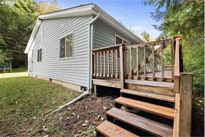 89022 Welch Rd, Astoria, OR 97103 - Photo 31