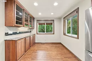 3719 SE 153rd Ave, Portland, OR 97236 - Photo 9